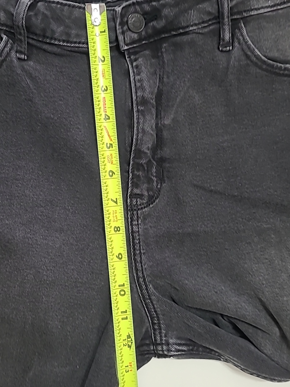 Hollister Charcoal Grey/Light Black High-Rise Mom Jeans with Raw Hem size 15R - Picture 7 of 7